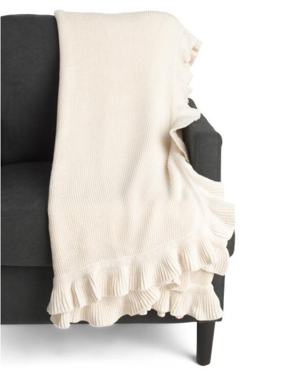 Kassatex Other - KASSATEX Pure Cotton Cozy Knit Ruffle Throw